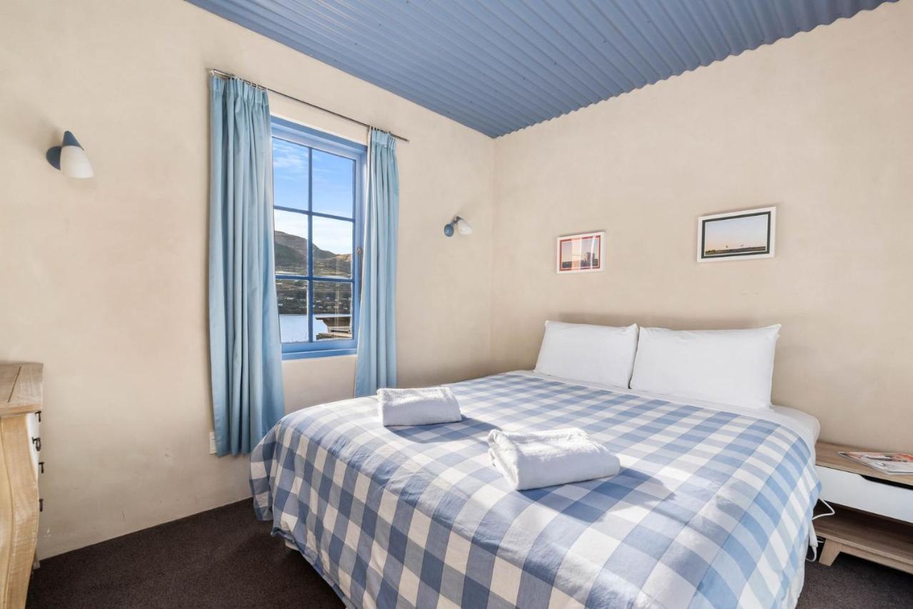 Sunny Lakeview Villa Distretto di Distretto di Queenstown Esterno foto
